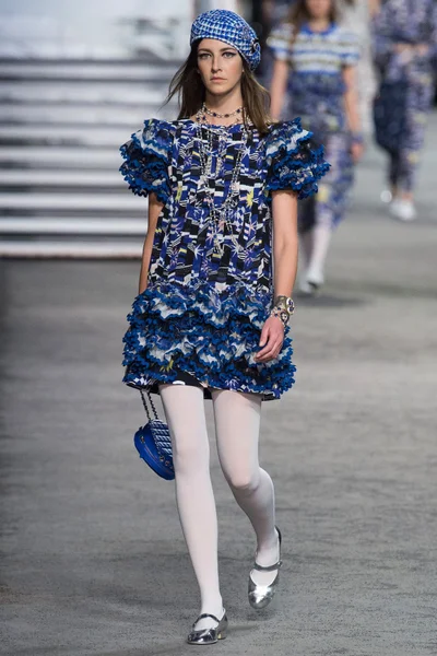 Look 85